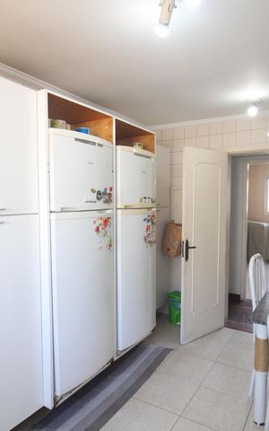 Apartamento à venda com 126m², 4 quartos e 2 vagasCozinha