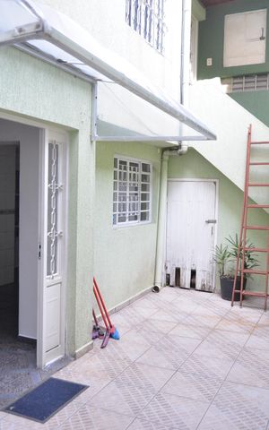 Casa à venda com 80m², 2 quartos e 1 vagaÁrea comum