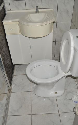 Casa à venda com 80m², 2 quartos e 1 vagaBanheiro