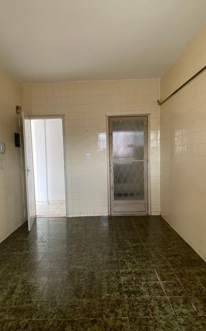 Apartamento à venda com 102m², 2 quartos e 1 vaga Apartamento à venda com 102m², 2 quartos e 1 vagaCozinha