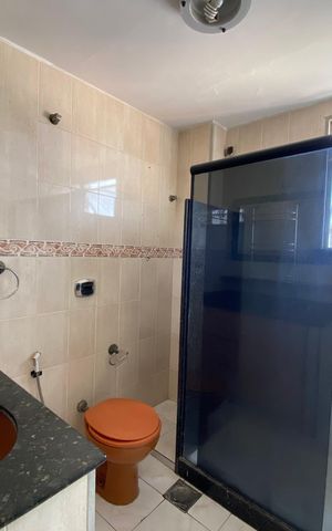 Apartamento à venda com 102m², 2 quartos e 1 vaga Apartamento à venda com 102m², 2 quartos e 1 vagaBanheiro