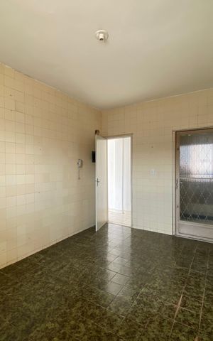 Apartamento à venda com 102m², 2 quartos e 1 vaga Apartamento à venda com 102m², 2 quartos e 1 vagaCozinha