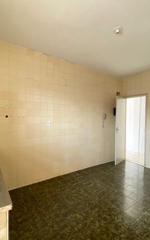 Apartamento à venda com 102m², 2 quartos e 1 vaga Apartamento à venda com 102m², 2 quartos e 1 vagaCozinha
