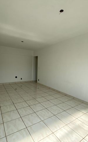 Apartamento à venda com 102m², 2 quartos e 1 vaga Apartamento à venda com 102m², 2 quartos e 1 vagaSala