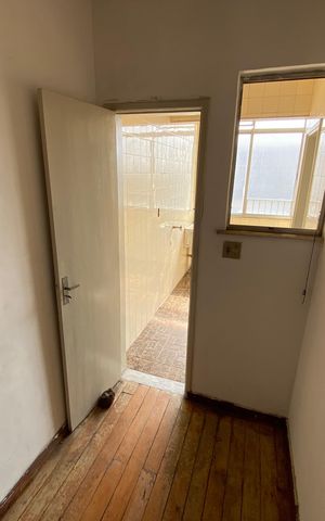 Apartamento à venda com 102m², 2 quartos e 1 vaga Apartamento à venda com 102m², 2 quartos e 1 vagaQuarto de Serviço