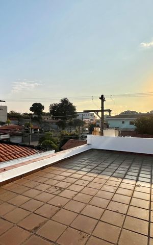 Casa à venda com 287m², 4 quartos e 8 vagasTerraço