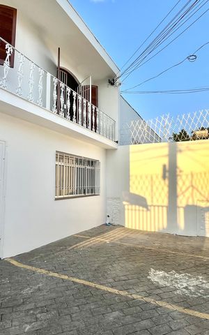 Casa à venda com 287m², 4 quartos e 8 vagasGaragem