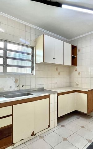 Casa à venda com 287m², 4 quartos e 8 vagasCozinha