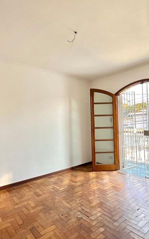 Casa à venda com 287m², 4 quartos e 8 vagasQuarto 1