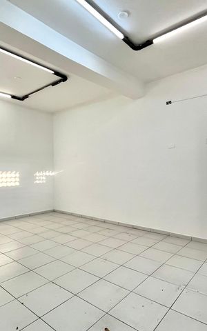 Casa à venda com 287m², 4 quartos e 8 vagasGaragem