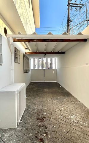 Casa à venda com 287m², 4 quartos e 8 vagasGaragem
