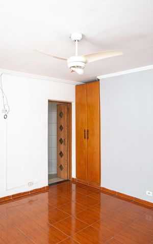 Casa à venda com 272m², 4 quartos e 3 vagasSuíte