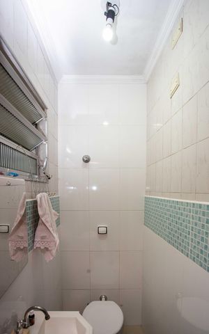 Casa à venda com 272m², 4 quartos e 3 vagasLavabo da Sala