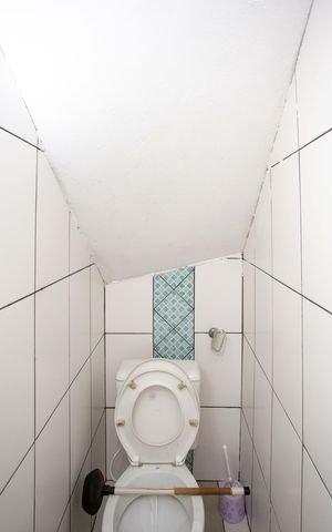 Casa à venda com 272m², 4 quartos e 3 vagasBanheiro de Serviço