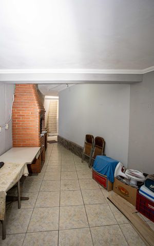 Casa à venda com 272m², 4 quartos e 3 vagasEspaço Gourmet