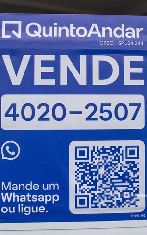 Casa à venda com 272m², 4 quartos e 3 vagasPlaquinha