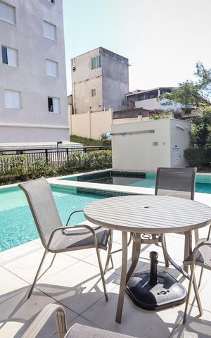 Apartamento para alugar com 54m², 2 quartos e 1 vaga Apartamento para alugar com 54m², 2 quartos e 1 vagaÁrea comum - Piscina