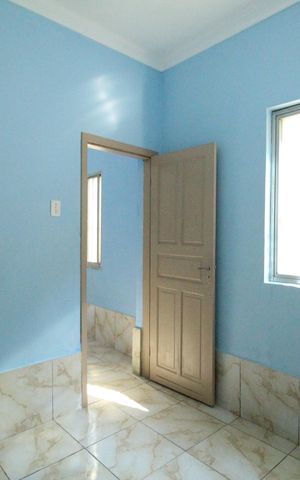 Casa de condomínio para alugar com 49m², 2 quartos e sem vagaQuarto 1