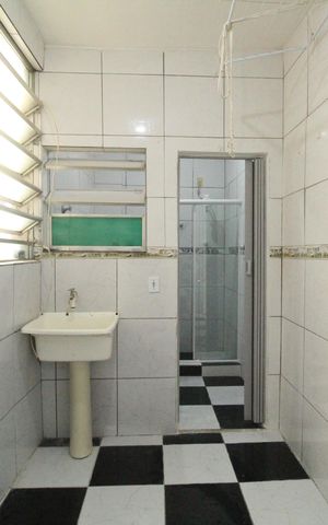 Casa de condomínio para alugar com 49m², 2 quartos e sem vagaÁrea de serviço