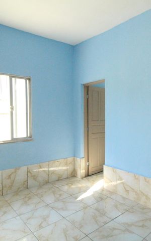 Casa de condomínio para alugar com 49m², 2 quartos e sem vagaSala