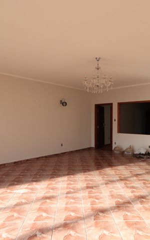 Casa para alugar com 241m², 6 quartos e 4 vagasSala 3