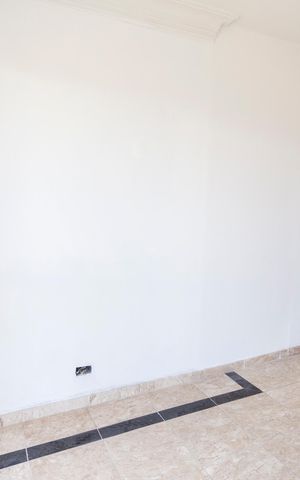 Apartamento para alugar com 75m², 2 quartos e 1 vagaSala