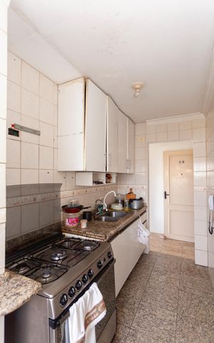 Apartamento para alugar com 75m², 2 quartos e 1 vagaCozinha