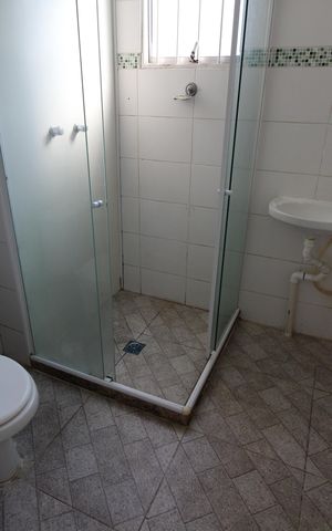 Apartamento à venda com 65m², 2 quartos e 1 vagaBanheiro Social