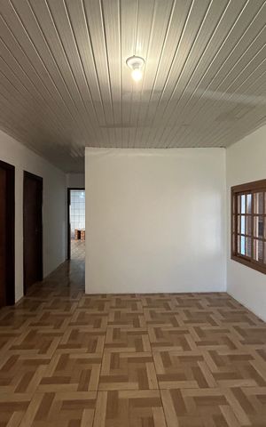 Casa para alugar com 130m², 4 quartos e 2 vagas Casa para alugar com 130m², 4 quartos e 2 vagasSala