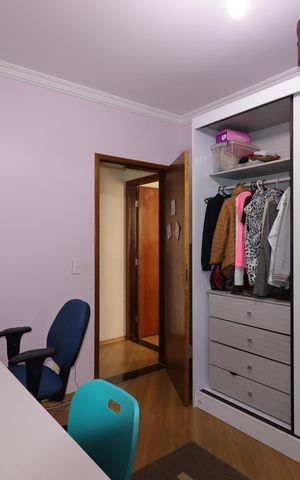 Apartamento à venda com 200m², 4 quartos e 3 vagasQuarto 2