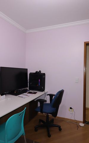 Apartamento à venda com 200m², 4 quartos e 3 vagasQuarto 2