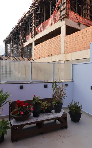 Apartamento à venda com 200m², 4 quartos e 3 vagasQuintal