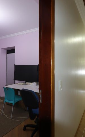Apartamento à venda com 200m², 4 quartos e 3 vagasCorredor piso superior