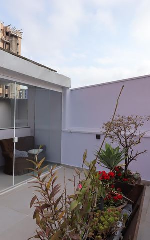 Apartamento à venda com 200m², 4 quartos e 3 vagasQuintal