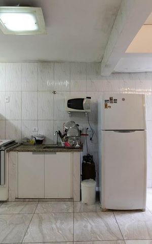 Casa à venda com 150m², 2 quartos e 4 vagas Casa à venda com 150m², 2 quartos e 4 vagasCozinha