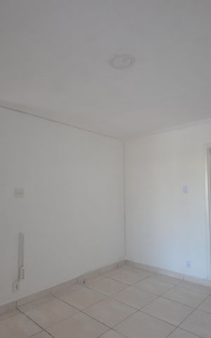 Apartamento à venda com 70m², 2 quartos e sem vagaSala