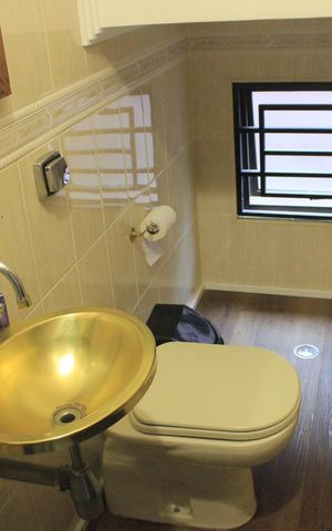 Casa à venda com 250m², 4 quartos e 4 vagasLavabo