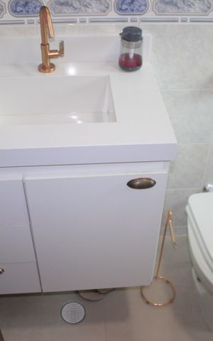 Casa à venda com 250m², 4 quartos e 4 vagasBanheiro da Suíte 2