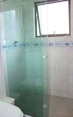Casa à venda com 250m², 4 quartos e 4 vagasBanheiro da Suíte 2