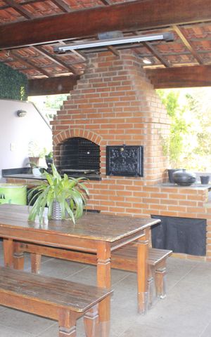 Casa à venda com 250m², 4 quartos e 4 vagasEspaço Gourmet