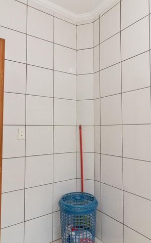 Casa à venda com 100m², 3 quartos e 1 vagaBanheiro Social