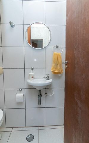 Casa à venda com 100m², 3 quartos e 1 vagaBanheiro Social