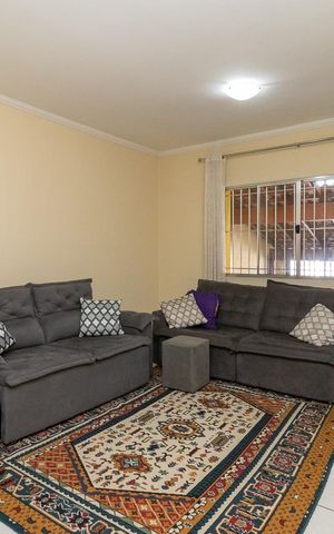 Casa à venda com 100m², 3 quartos e 1 vagaSala