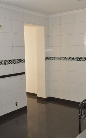 Casa à venda com 106m², 2 quartos e 2 vagasCozinha