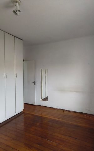Casa à venda com 106m², 2 quartos e 2 vagas Casa à venda com 106m², 2 quartos e 2 vagasQuarto