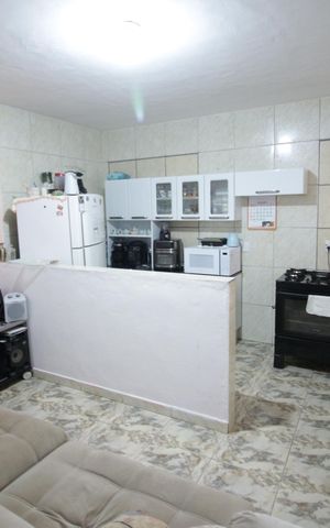 Casa à venda com 392m², 4 quartos e 3 vagasEdícula - Sala e cozinha