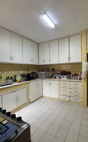 Apartamento à venda com 170m², 3 quartos e sem vaga Apartamento à venda com 170m², 3 quartos e sem vagaCozinha