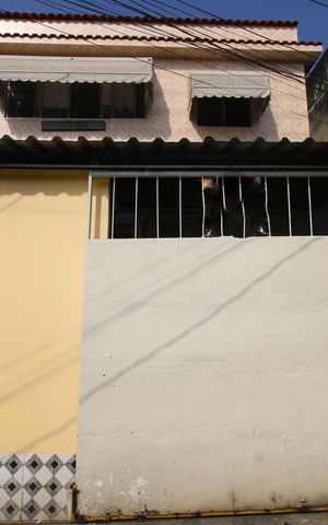 Casa à venda com 110m², 2 quartos e 1 vagaFachada da casa