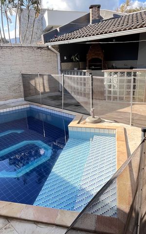 Casa de condomínio à venda com 366m², 5 quartos e 2 vagas Casa de condomínio à venda com 366m², 5 quartos e 2 vagasÁrea comum