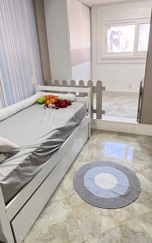 Casa de condomínio à venda com 366m², 5 quartos e 2 vagas Casa de condomínio à venda com 366m², 5 quartos e 2 vagasSuíte 3
